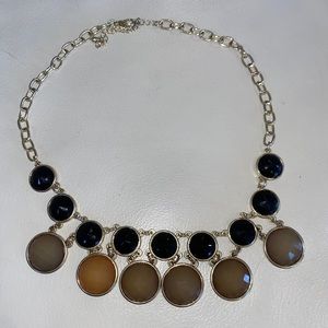 Chunky accent necklace